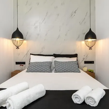 Lejlighed Diadema In The Town *